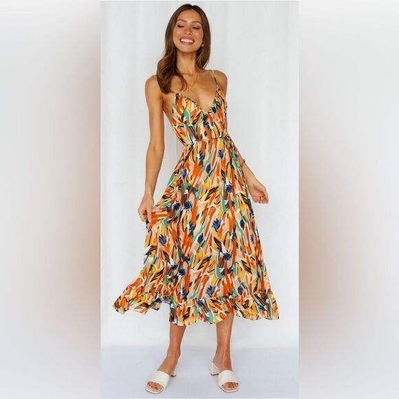 INDIKAH MIDI FLORAL DRESS NEW WITH TAGS - Picture 6 of 13